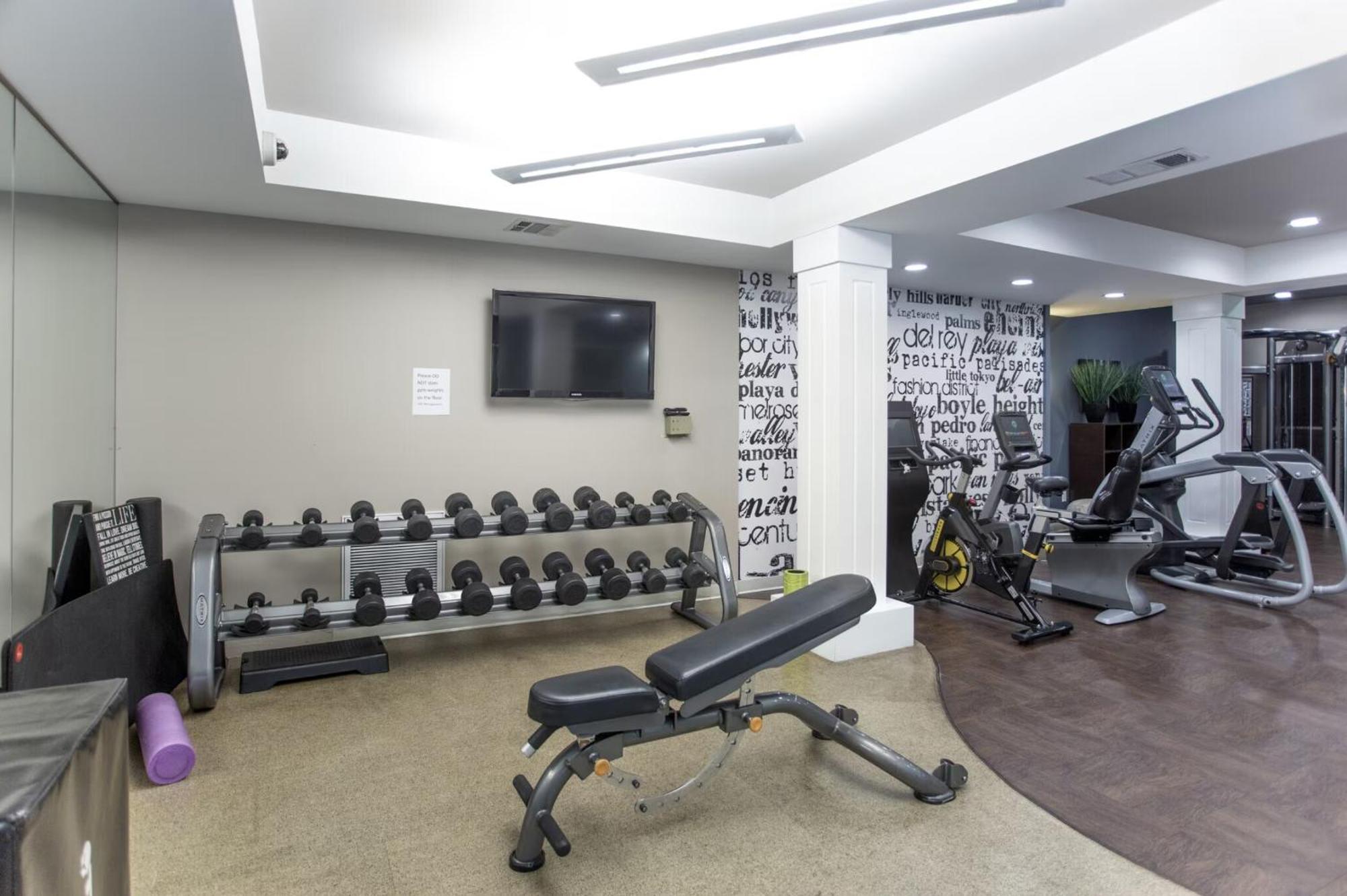 Beverly Hills Chic 2 Bed 2Bath With Patio And Parking 309 로스앤젤레스 외부 사진
